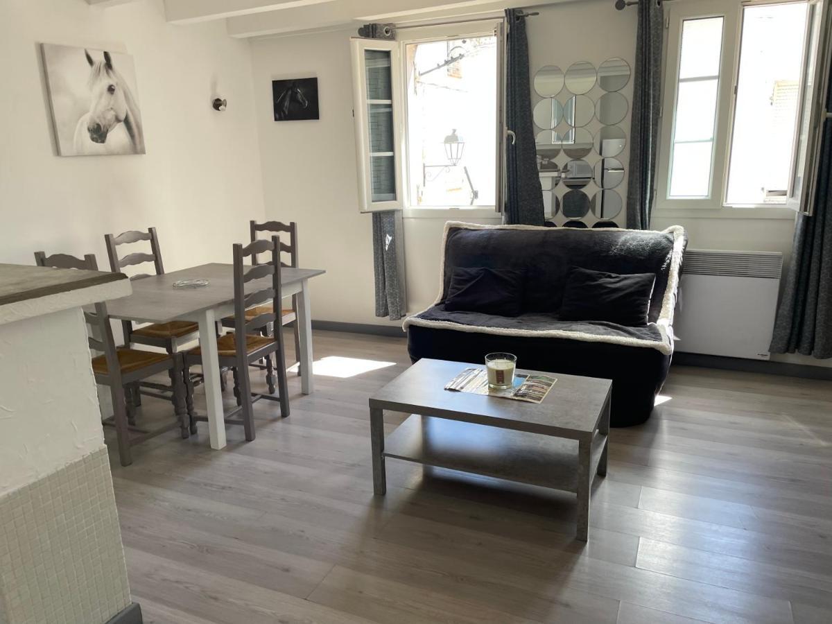 Appartement Des Penitents Saintes-Maries-de-la-Mer Exterior photo